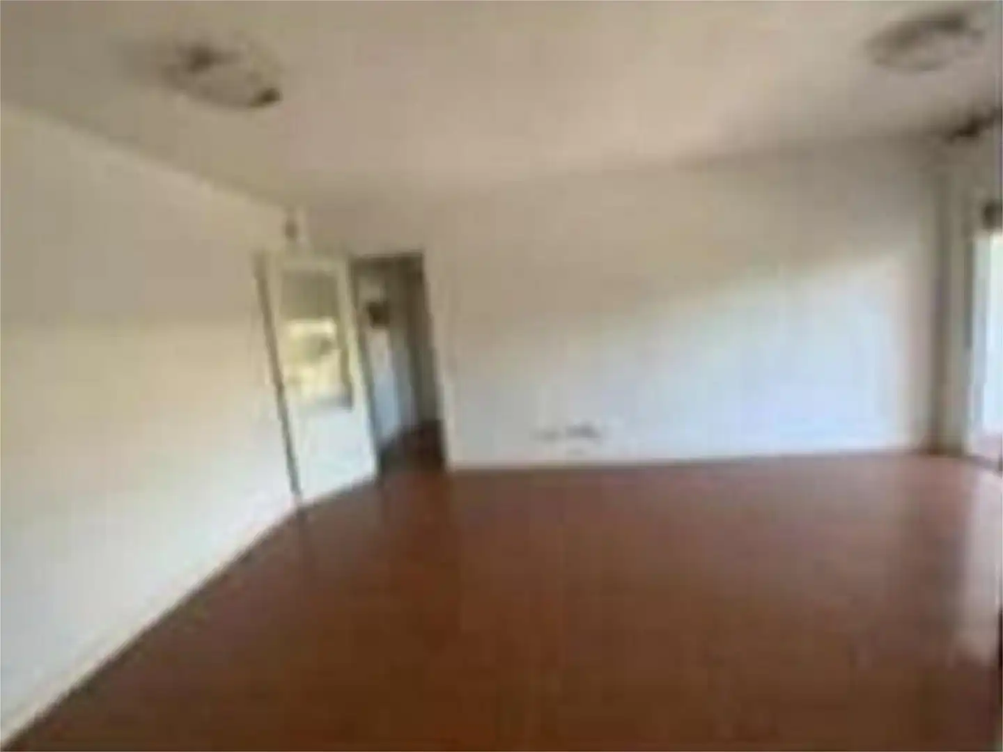 Piso en venta en Calle Salduba, 30, Plaza de Toros Piso en venta en Marbella con Terraza, Parking comunitario y Balcón