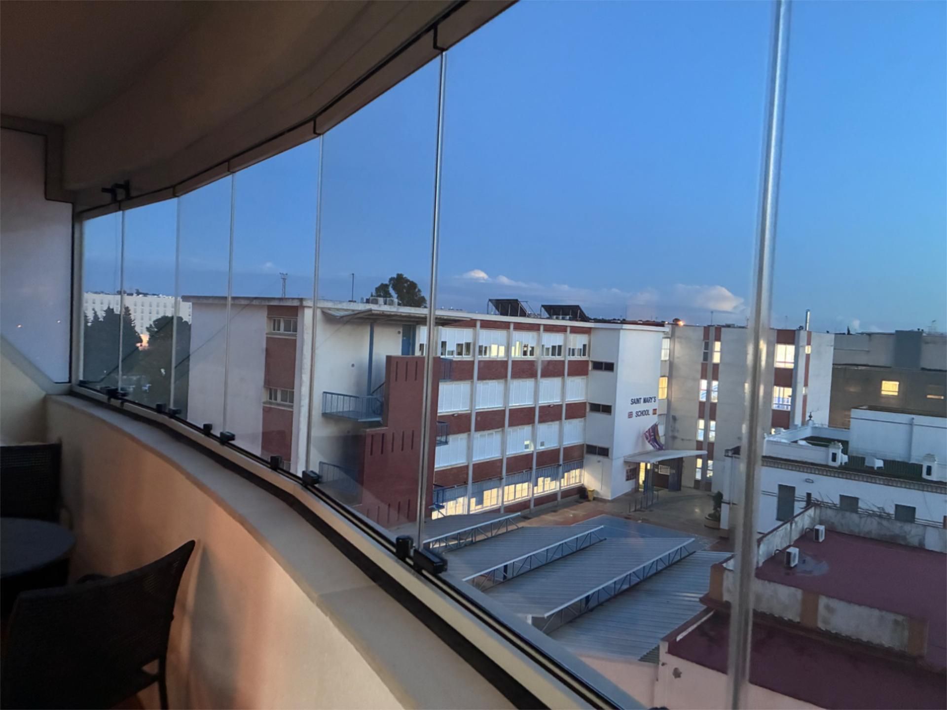 Vista exterior de Pis en venda en  Sevilla Capital amb Aire condicionat, Calefacció i Terrassa