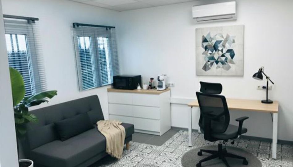 Office for rent in La Calzada - La Florida, Sevilla Capital - image 1 Photo 1 of Office for rent in La Calzada - La Florida, Sevilla Capital