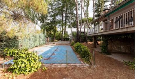 Foto 3 de Casa adosada en venda a Polideportivo Colonia, Moralzarzal