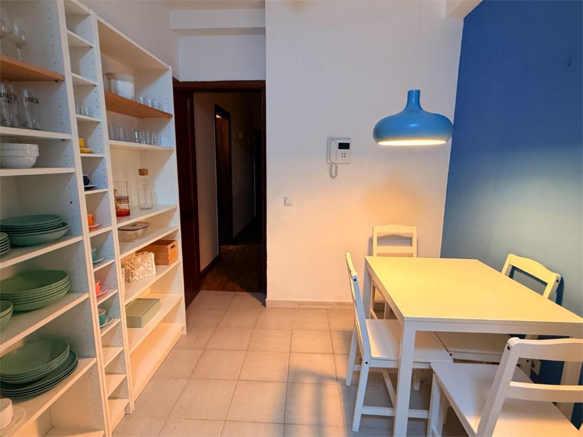 Flat to share in Calle León y Castillo, 73, Arenales - Lugo - Avda. Marítima Flat to share in Calle León y Castillo, 73, Arenales - Lugo - Avda. Marítima