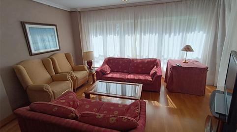 Photo 4 of Flat for rent in Calle Victoria Kent Siano, 32, Palmeral, Alicante / Alacant