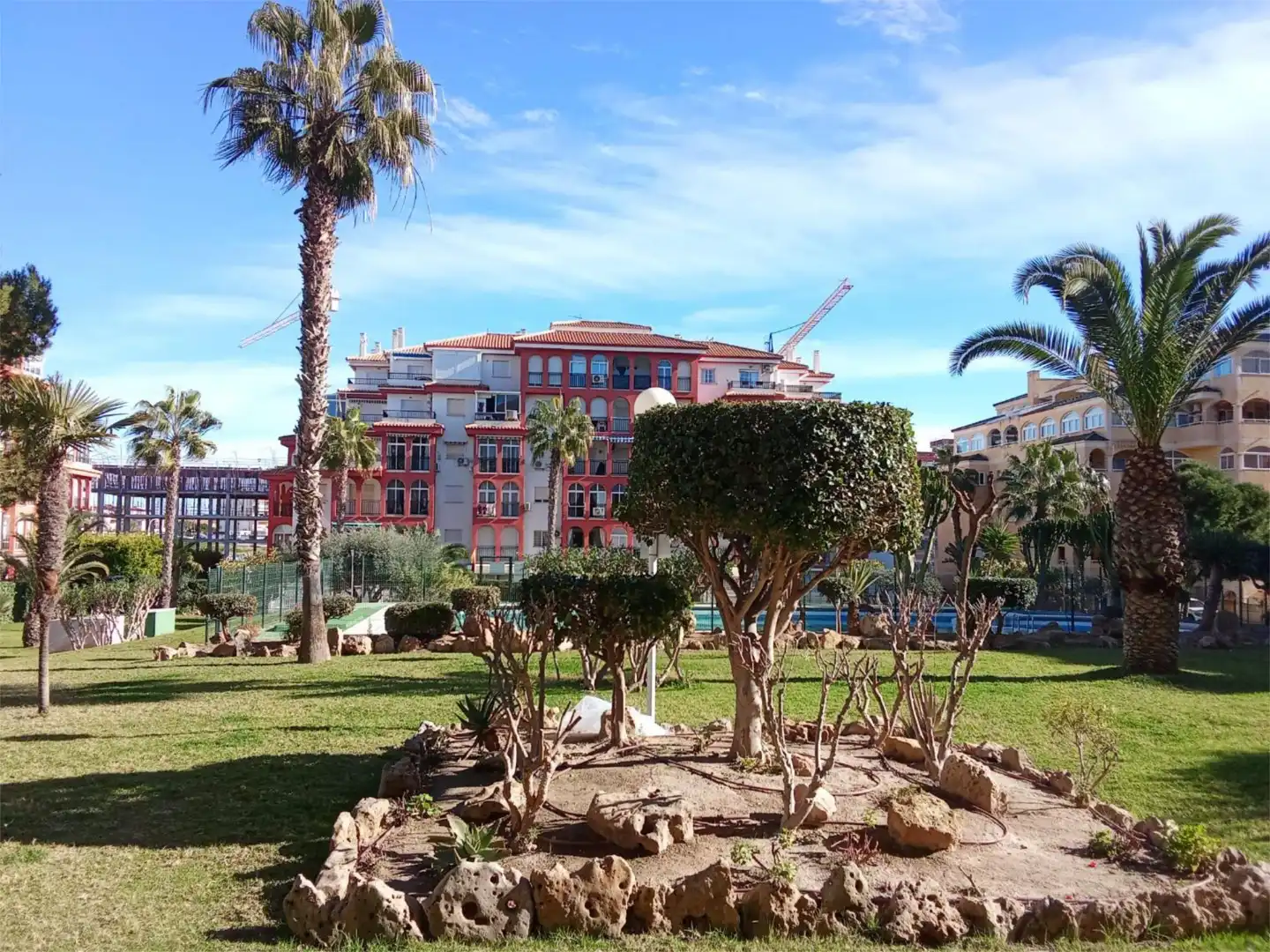 Apartamento en venta en Ronda José Samper García, 1, Torreblanca Vista exterior de Apartamento en venta en Torrevieja con Piscina y Balcón