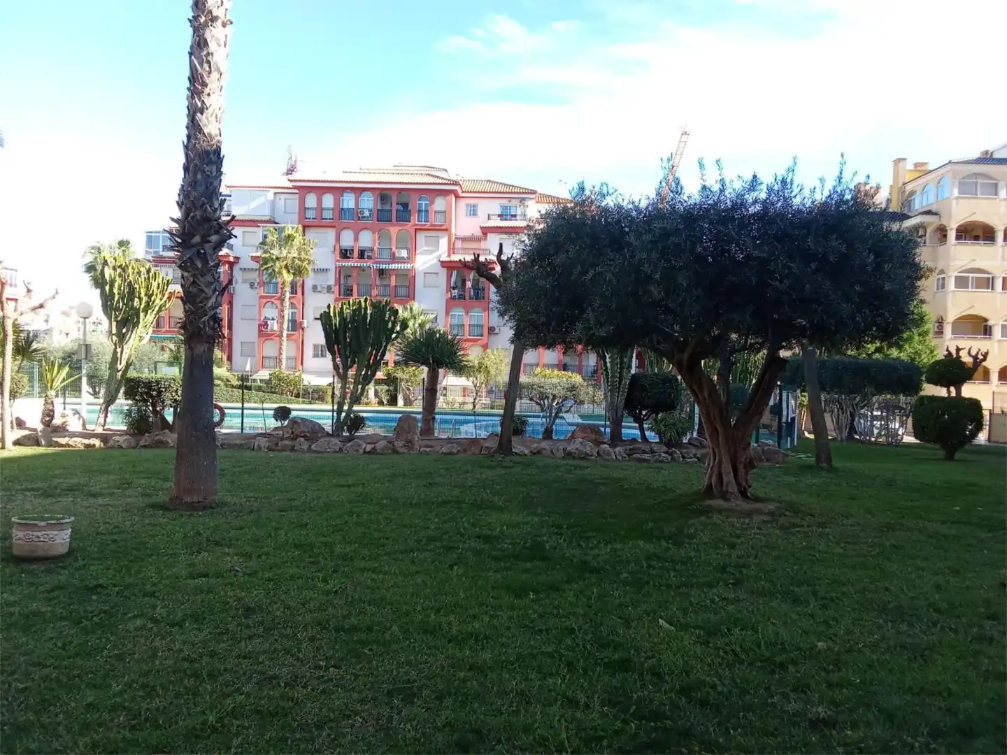 Apartamento en venta en Ronda José Samper García, 1, Torreblanca Jardín de Apartamento en venta en Torrevieja con Piscina y Balcón