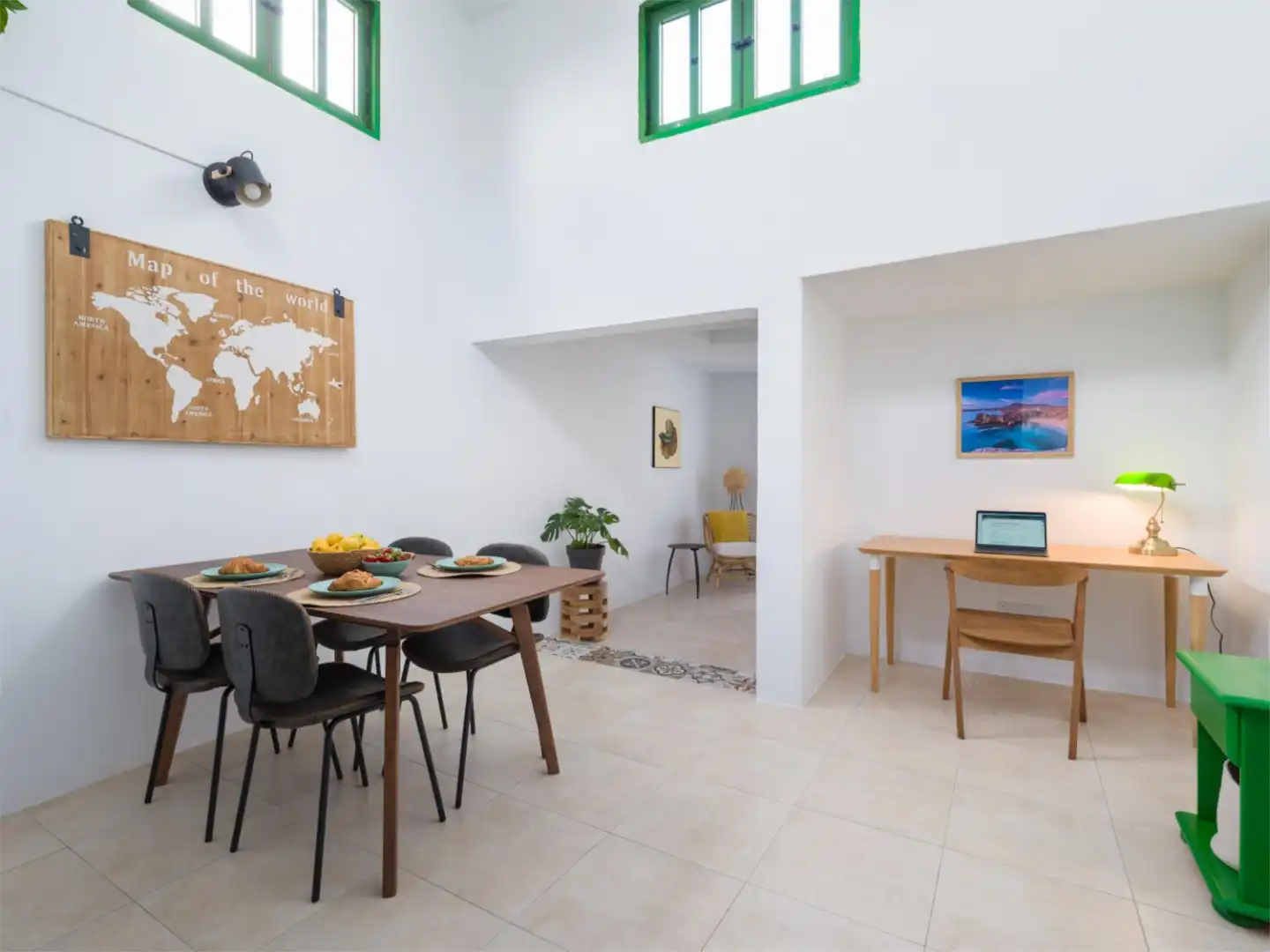 Casa adosada en venta en Calle la Corona, Ye Comedor de Casa adosada en venta en Haría con Terraza, Trastero y Horno