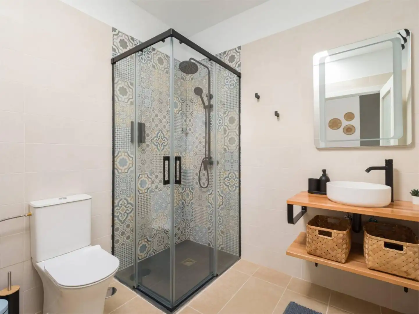 Casa adosada en venta en Calle la Corona, Ye Baño de Casa adosada en venta en Haría con Terraza, Trastero y Horno