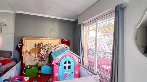 Foto 4 de Casa adosada en venda a Calle Alondra, 22, Zona Carrefour - Urbanizaciones, Torrevieja