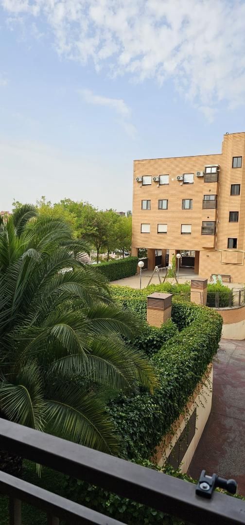 Exterior view of Flat for sale in Torrejón de Ardoz  with Air Conditioner and Balcony