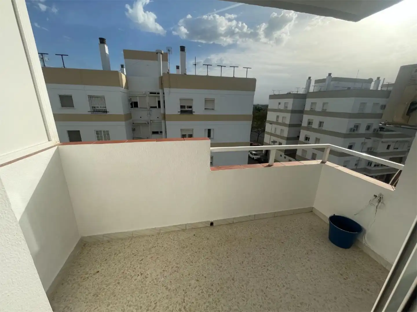 Flat for rent in Calle de las Adelfas, 2, El Juncal - Vallealto Flat for rent in Calle de las Adelfas, 2, El Juncal - Vallealto