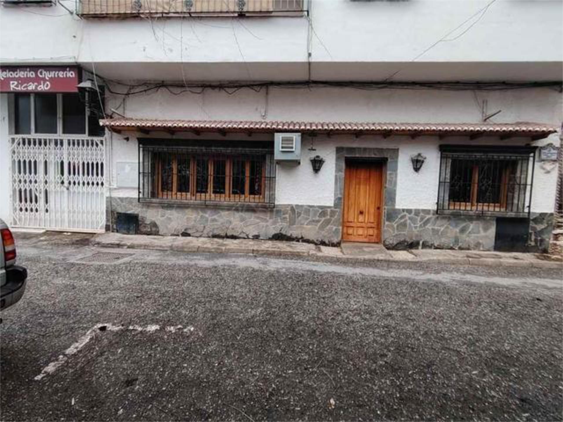 Vista exterior de Local de alquiler en Pinos Genil