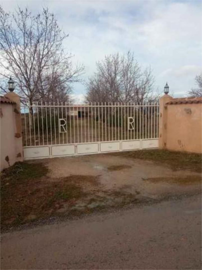 Casa adosada en venda a Orgaz Casa adosada en venda a Orgaz