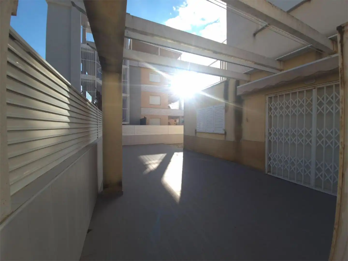 Einfamilien-Reihenhaus zum Verkauf in Carrer de Benicarló, 21, Playa Morro de Gos Terrasse von Einfamilien-Reihenhaus zum Verkauf in Oropesa del Mar / Orpesa mit Klimaanlage, Terrasse und Abstellraum