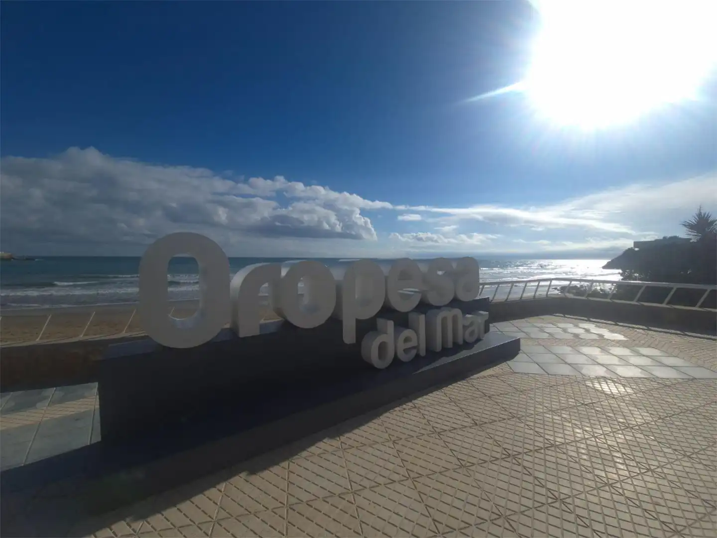 Einfamilien-Reihenhaus zum Verkauf in Carrer de Benicarló, 21, Playa Morro de Gos Außenansicht von Einfamilien-Reihenhaus zum Verkauf in Oropesa del Mar / Orpesa mit Klimaanlage, Terrasse und Abstellraum
