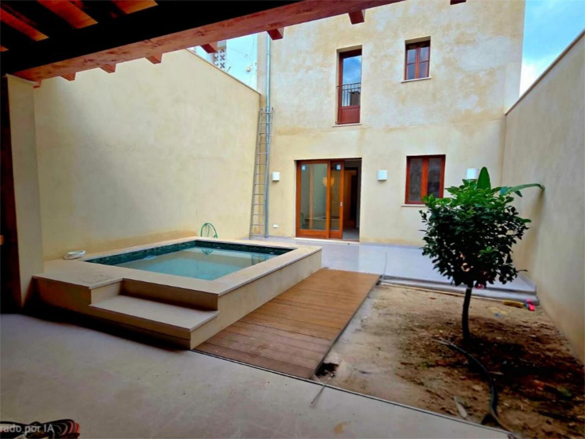 Casa adosada en venda a Carrer de Ciutat, 15, Capdepera Piscina de Casa adosada en venda en Capdepera amb Aire condicionat, Terrassa i Piscina