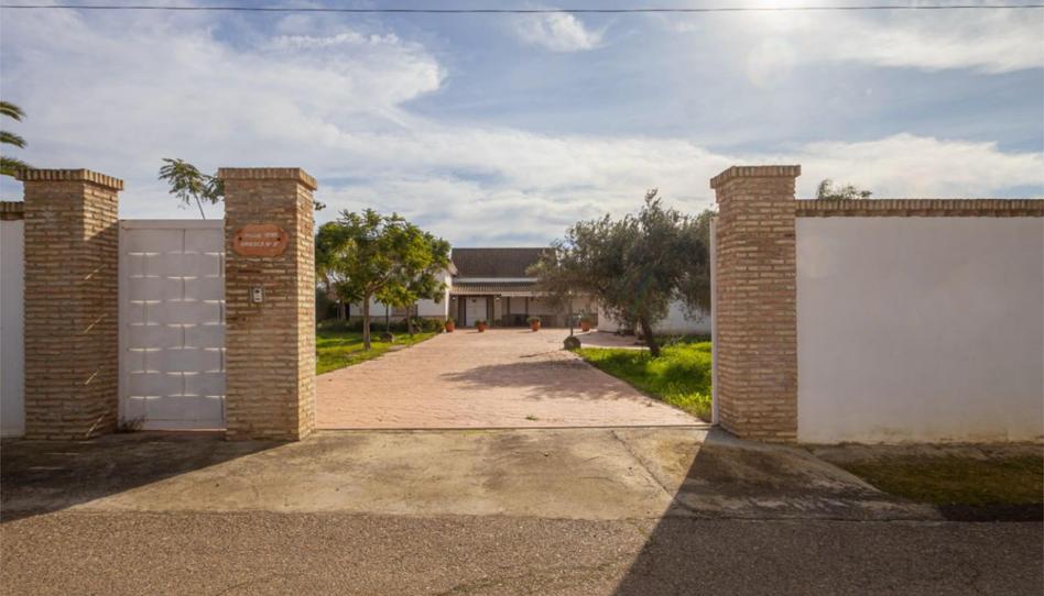 Casa o xalet en venda a Calle Trinidad, 57, Carmona, Sevilla - imatge 1 Foto 1 de Casa o xalet en venda a Calle Trinidad, 57, Carmona, Sevilla