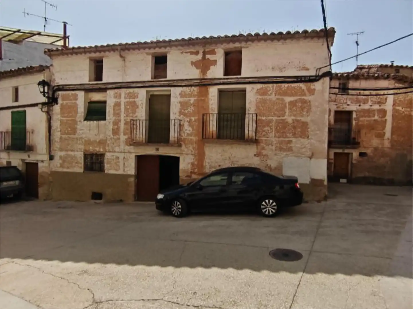 Detached homes for sale in Calle Pilar, 2, Torrevelilla Exterior view of Detached homes for sale in Torrevelilla