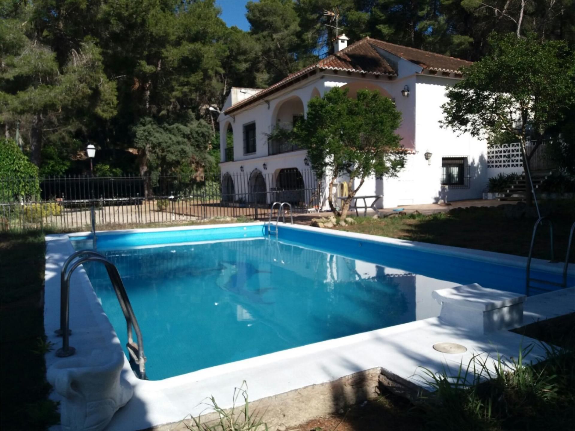 Pis en venda a Partida Valletes de Bru, 119, Urbanitzacions i Pedanies Sud Piscina de Pis en venda en Alzira amb Aire condicionat, Calefacció i Jardí privat