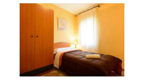 Flat to rent in Calle Puerta Los Guzmanes, 3, Casería de Montijo, Granada Capital - image 2 Photo 2 of Flat to rent in Calle Puerta Los Guzmanes, 3, Casería de Montijo, Granada Capital