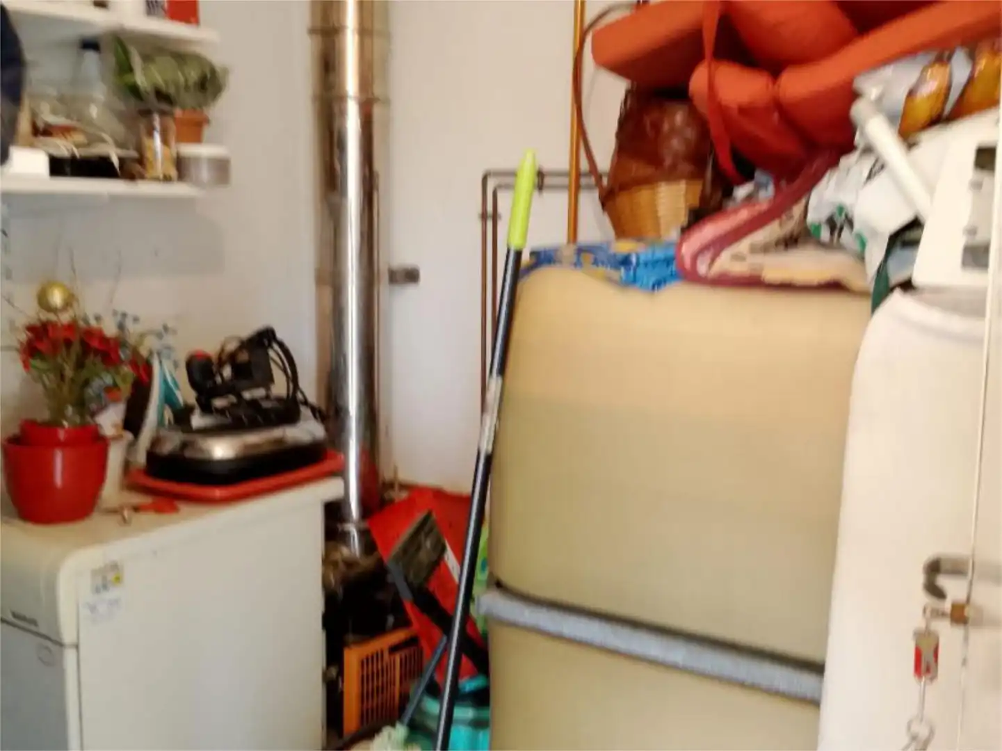 Ground floor for sale in Calle Victoria, 192, Pepino Ground floor for sale in Pepino with Air Conditioner and Terrace