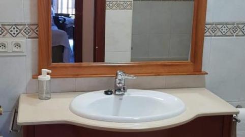 Piso de alquiler en Avenida Ciudad de Linares, 35, Úbeda, Jaén - imagen 4 Foto 4 de Piso de alquiler en Avenida Ciudad de Linares, 35, Úbeda, Jaén