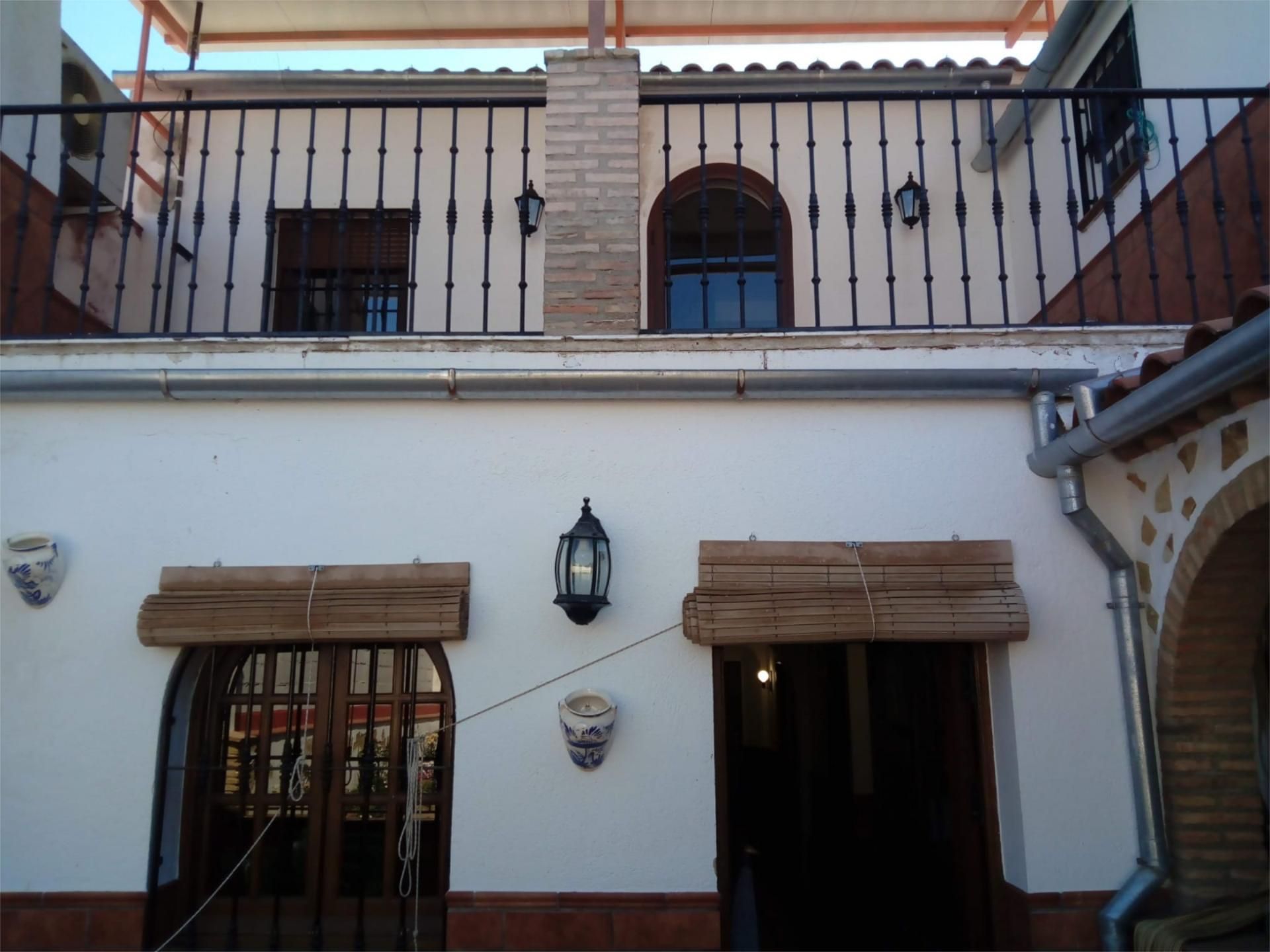 Casa adosada en venda a Calle Luna, 7, Conquista