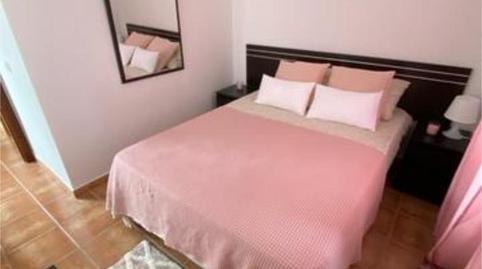 Foto 3 de Casa adosada de alquiler en Corralejo, La Oliva