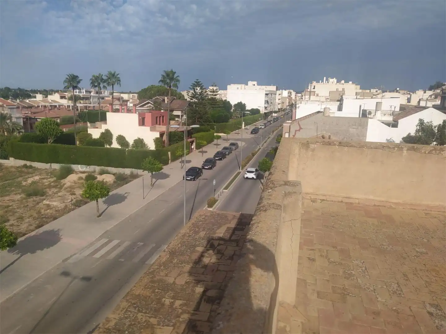 Casa adosada en venta en Calle Aureliano Díaz, 68, Bigastro Vista exterior de Casa adosada en venta en Bigastro con Terraza y Balcón
