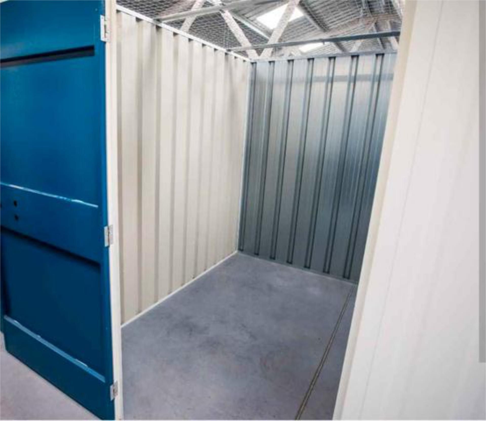 Box room to rent in Pontevedra Capital 