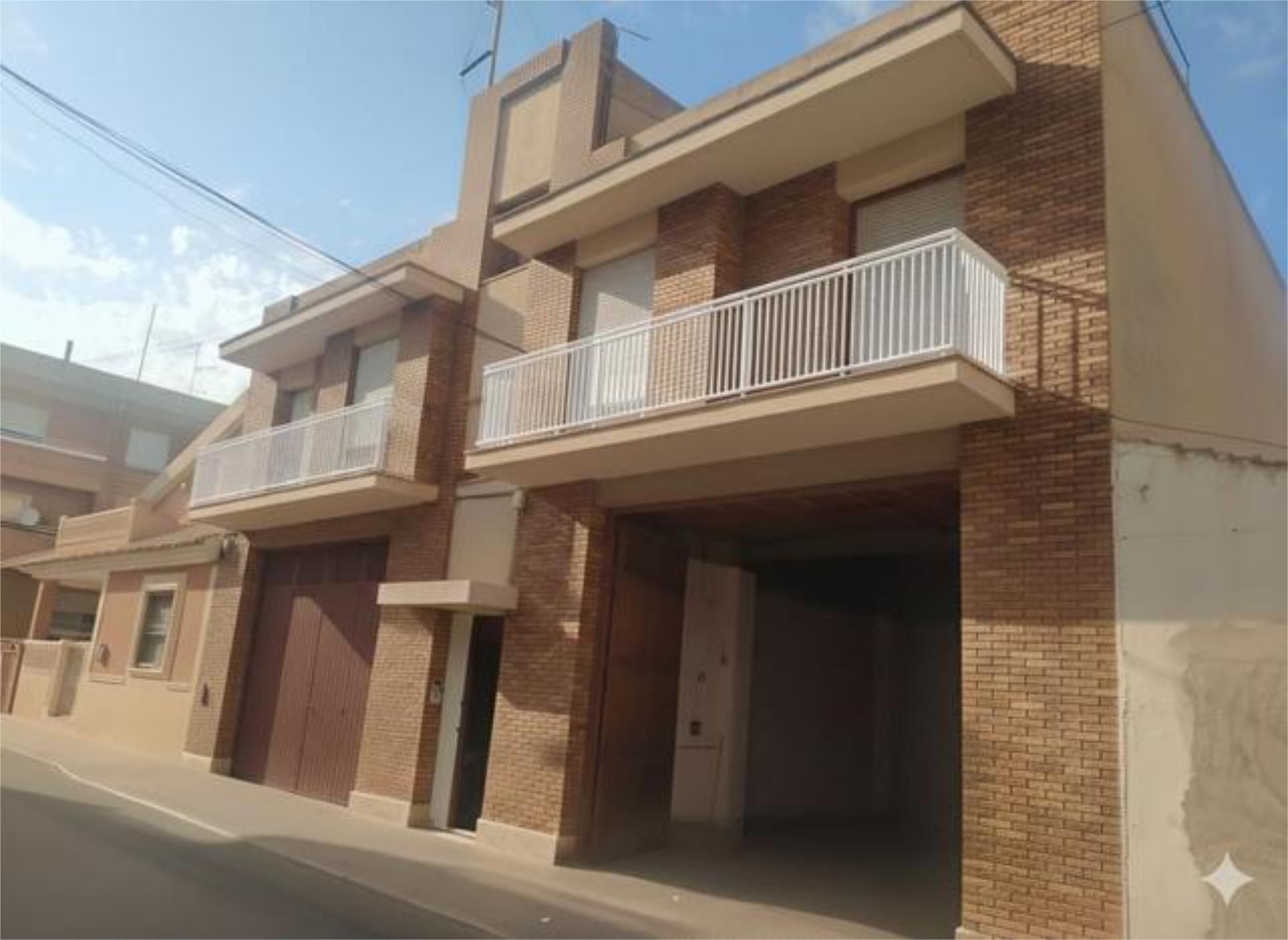 Vista exterior de Casa o xalet en venda en Bigastro amb Terrassa