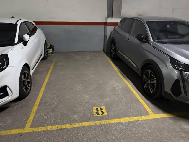 Garaje en Venta en Carrer de Lleó XIII, 42 en Plaça Catalunya - Escola Industrial