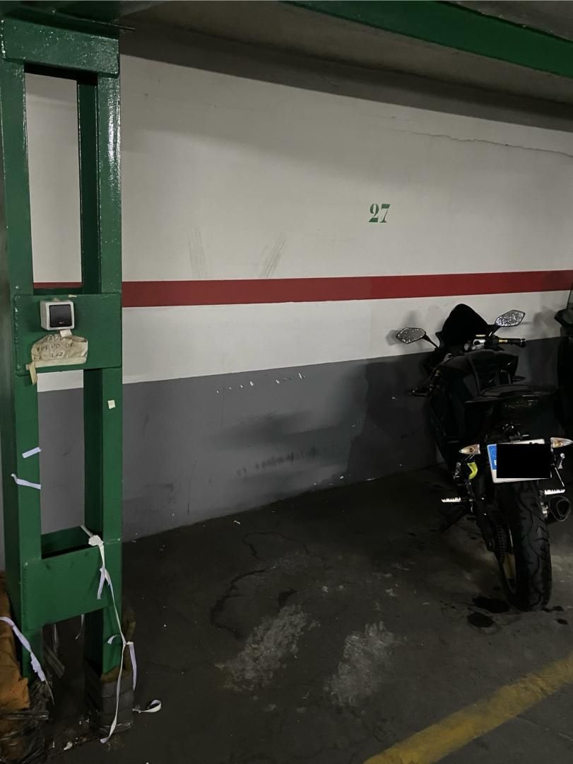 Garage to rent in  Valencia Capital