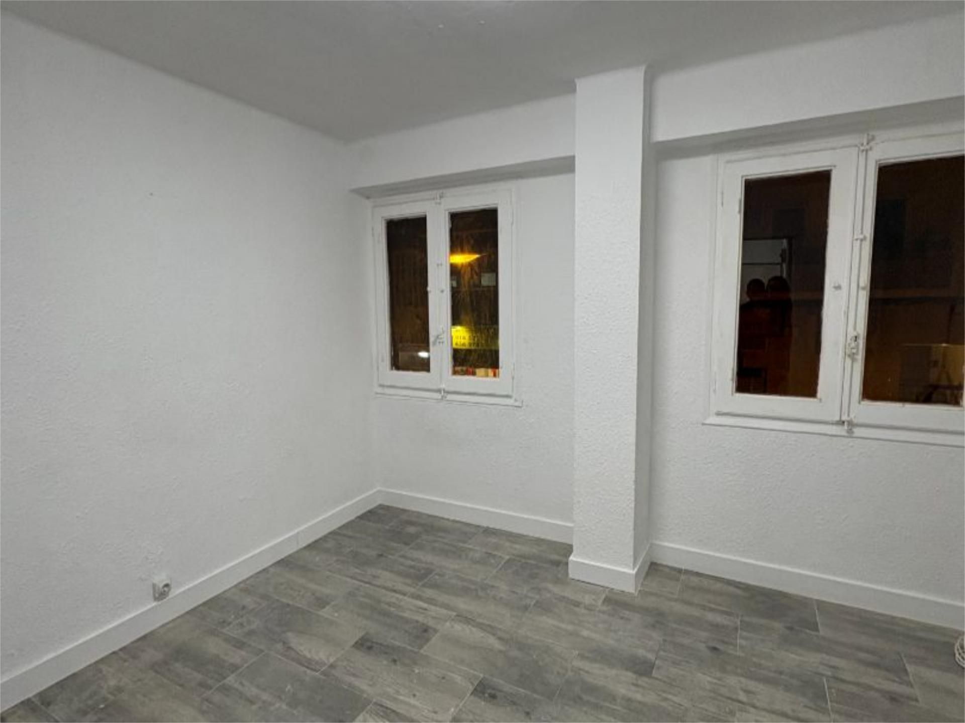 Dormitori de Pis de lloguer en  Zaragoza Capital