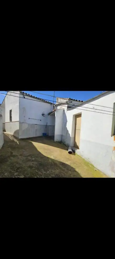 Detached homes for sale in Calle Calvario, 52, Aliseda Exterior view of Detached homes for sale in Aliseda