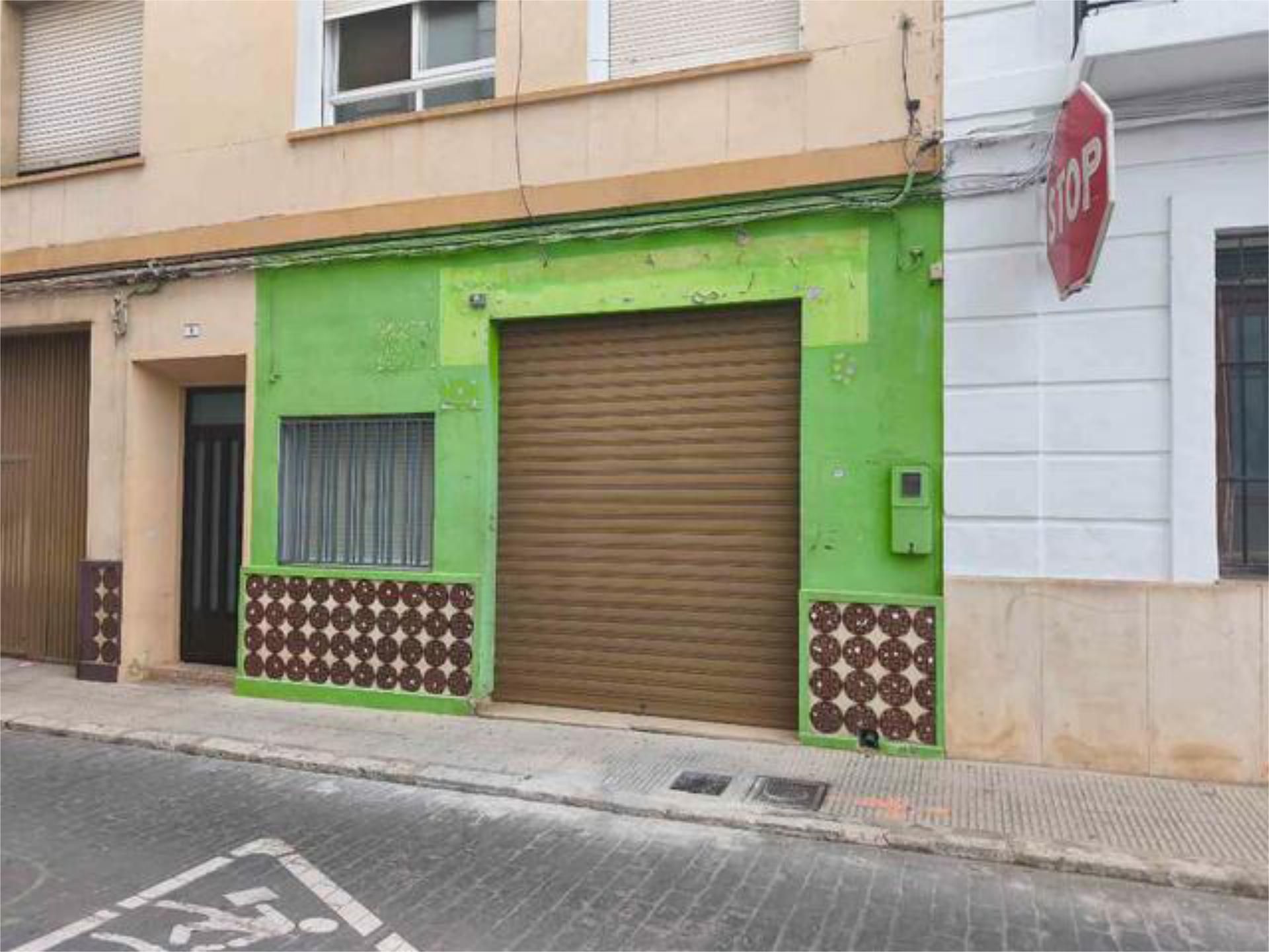 Vista exterior de Local de alquiler en Barxeta