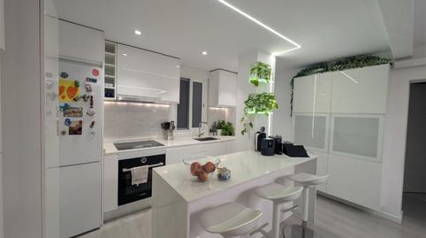 Foto 2 de Pis en venda a Calle de José Arcones Gil, 28, Pueblo Nuevo,  Madrid Capital