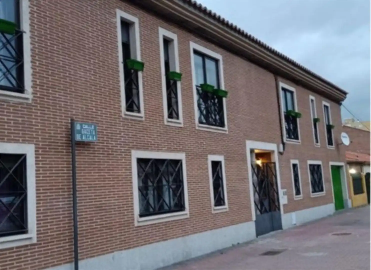 Casa o chalet en venta en Calle Gaceta de Alcalá, 1, Caballería Española Vista exterior de Casa o chalet en venta en Alcalá de Henares con Aire acondicionado, Calefacción y Terraza