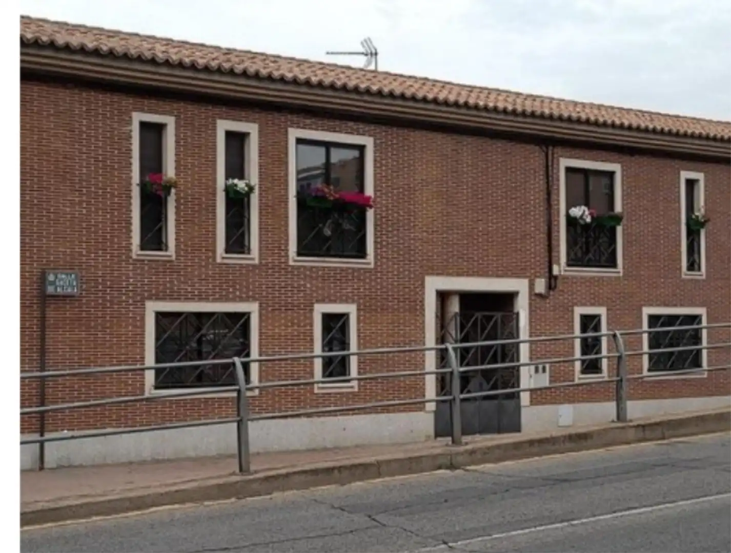 Casa o chalet en venta en Calle Gaceta de Alcalá, 1, Caballería Española Vista exterior de Casa o chalet en venta en Alcalá de Henares con Aire acondicionado, Calefacción y Terraza