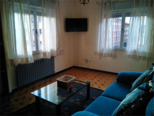 Piso en Alquiler en Vallobín