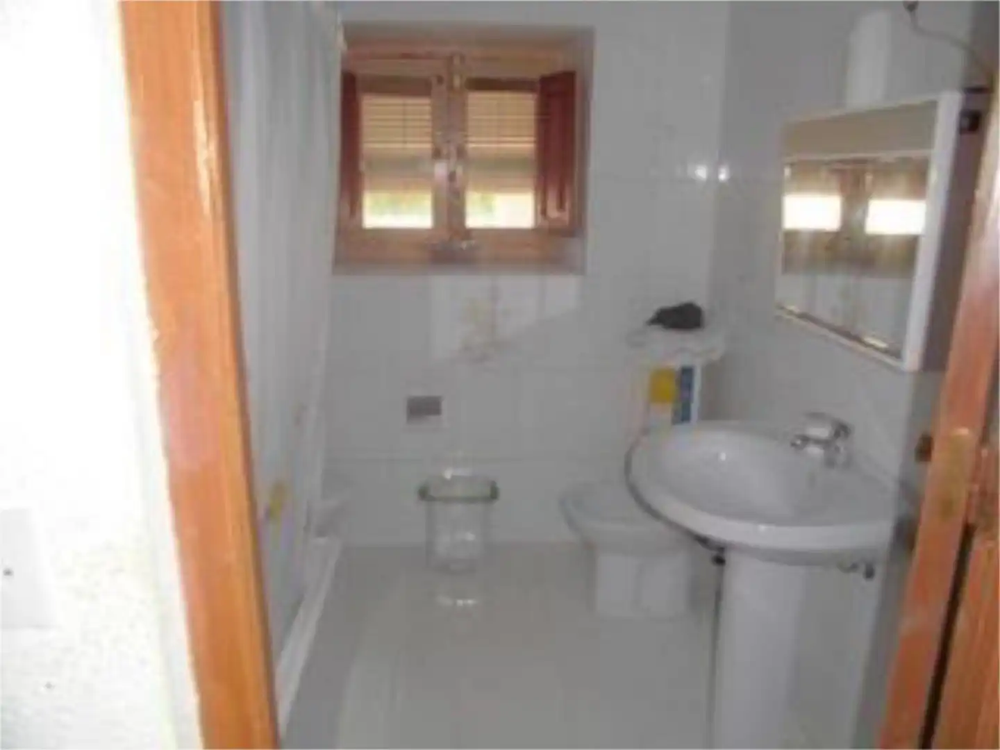 Baño de Casa o chalet en venta en Píñar con Jardín privado, Terraza y Trastero