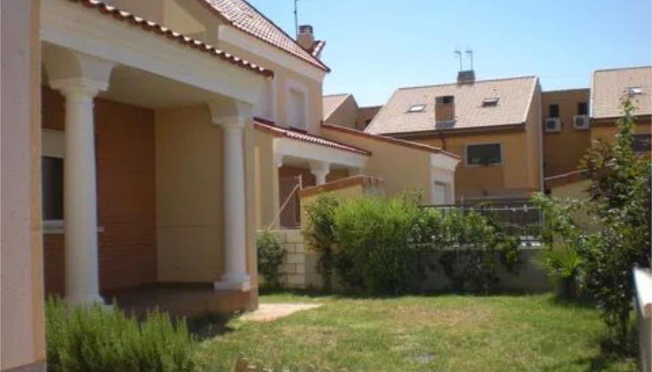 Casa o xalet en venda a Calle Ciudad Real, 13, Albarreal de Tajo, Toledo - imatge 1 Foto 1 de Casa o xalet en venda a Calle Ciudad Real, 13, Albarreal de Tajo, Toledo