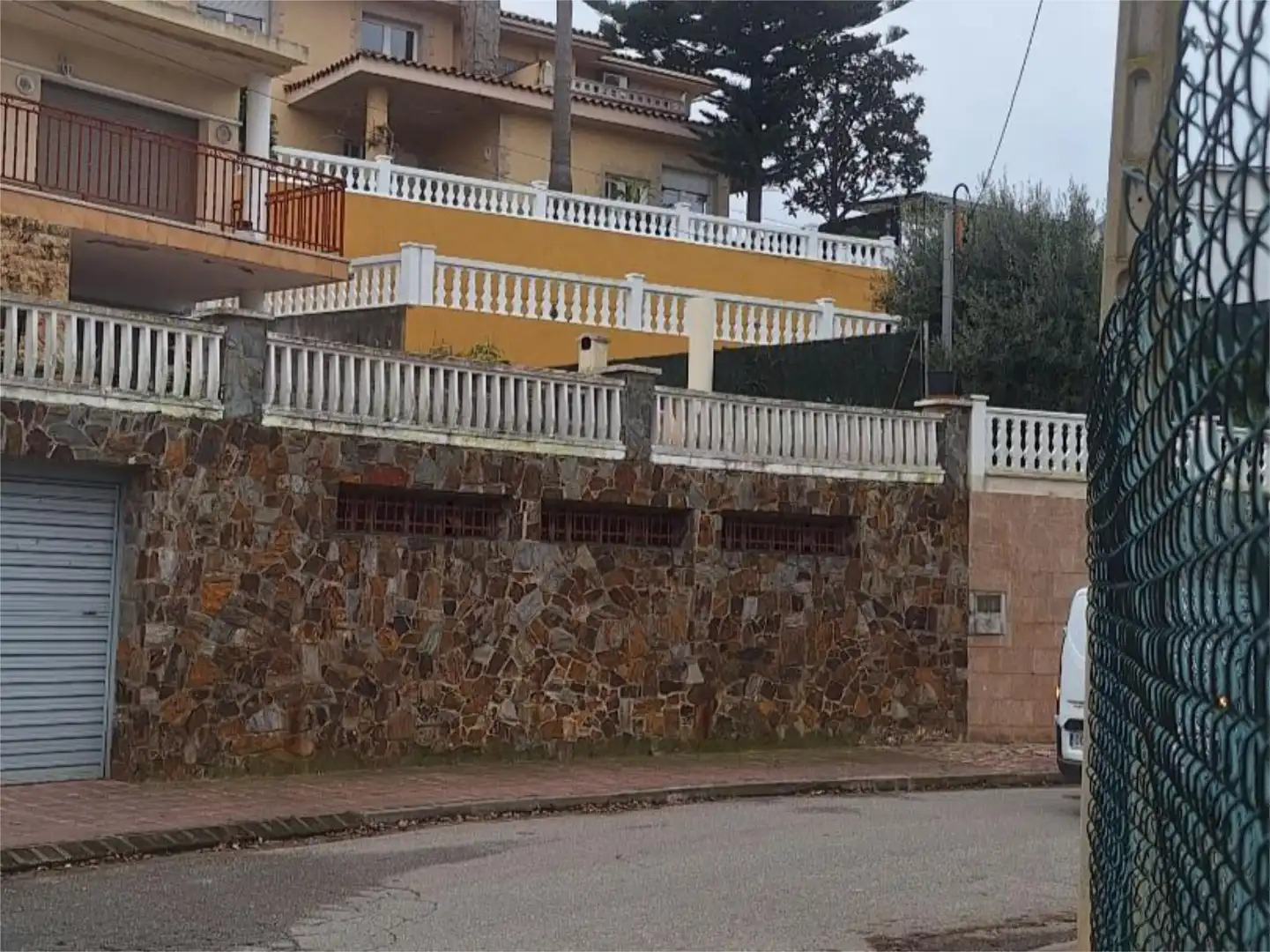 Exterior view of Houses for sale in Terrassa  with Air Conditioner, Terrace and Balcony