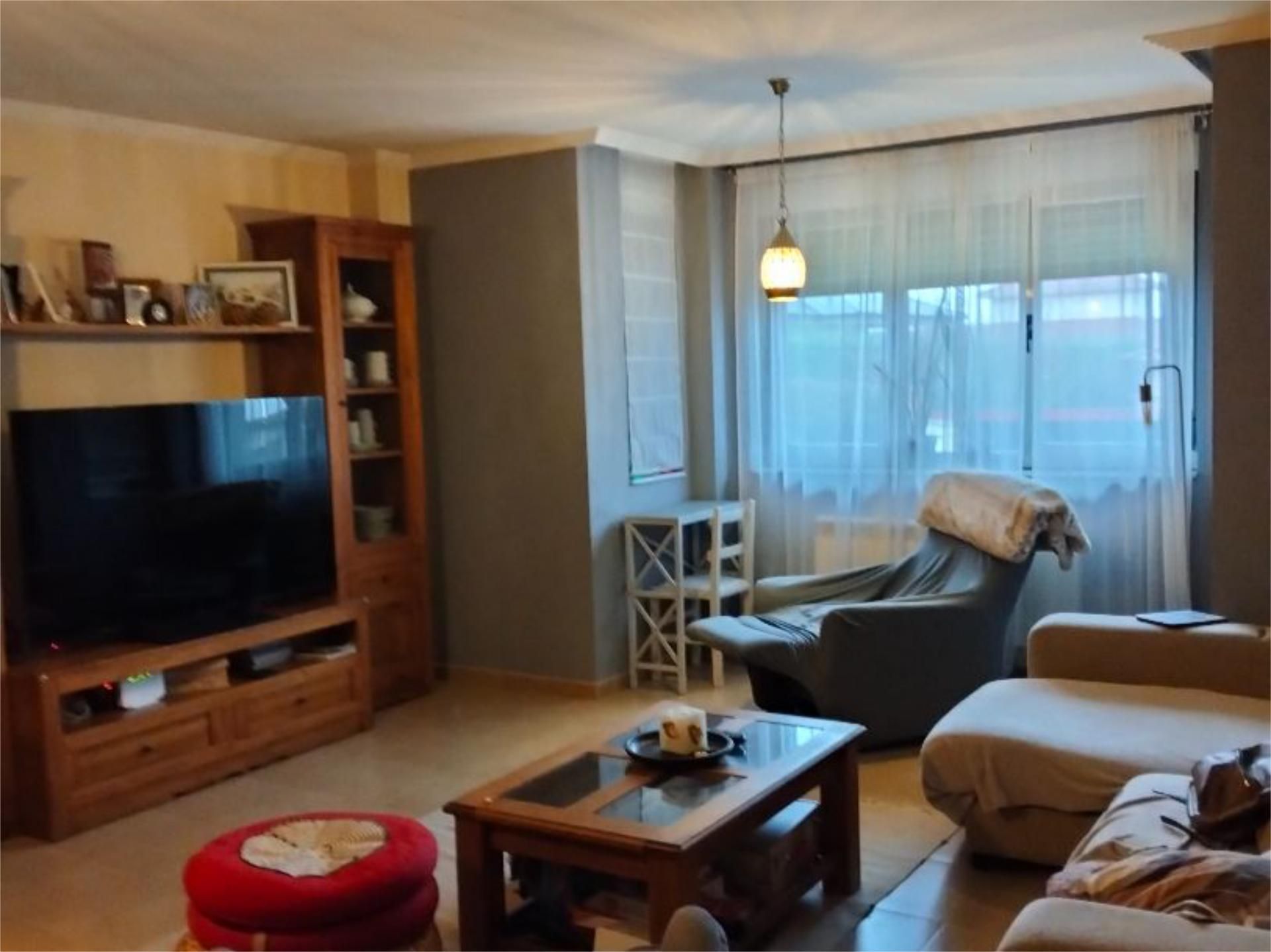 Sala d'estar de Casa o xalet en venda en Castellanos de Moriscos