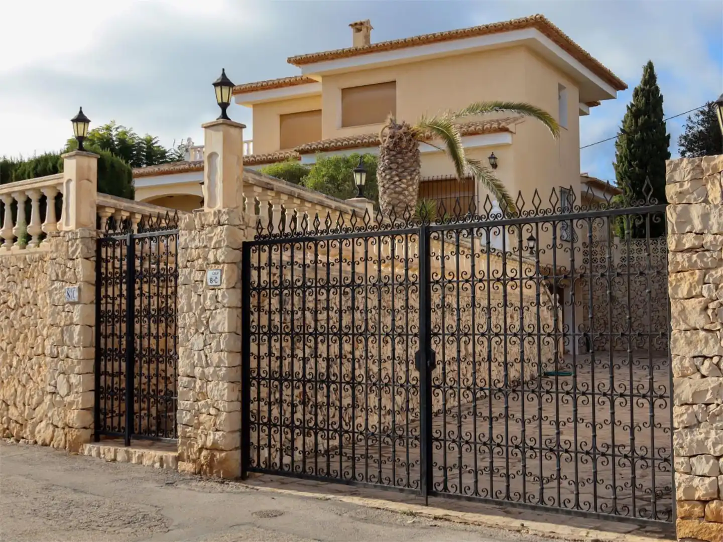 Exterior view of Flat for sale in Calpe / Calp  with Terrace, Swimming Pool and Balcony