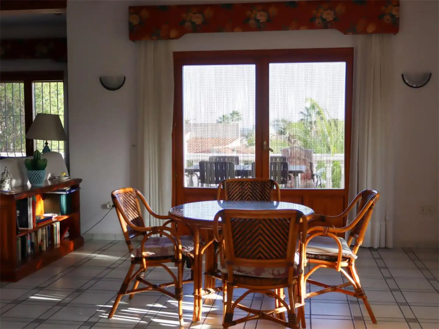 Flat for sale in Urbanización Ortenbach, 8c, Marisol Park - Ortembach - Los Almendros Dining room of Flat for sale in Calpe / Calp with Terrace, Swimming Pool and Balcony