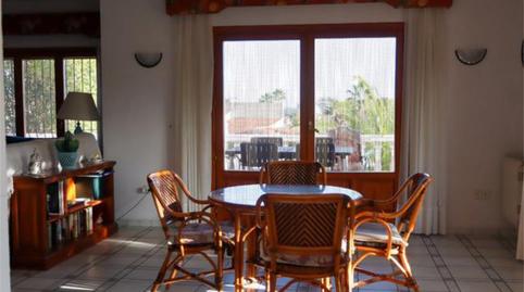 Foto 5 de Casa adosada en venda a Marisol Park - Ortembach - Los Almendros, Calpe / Calp