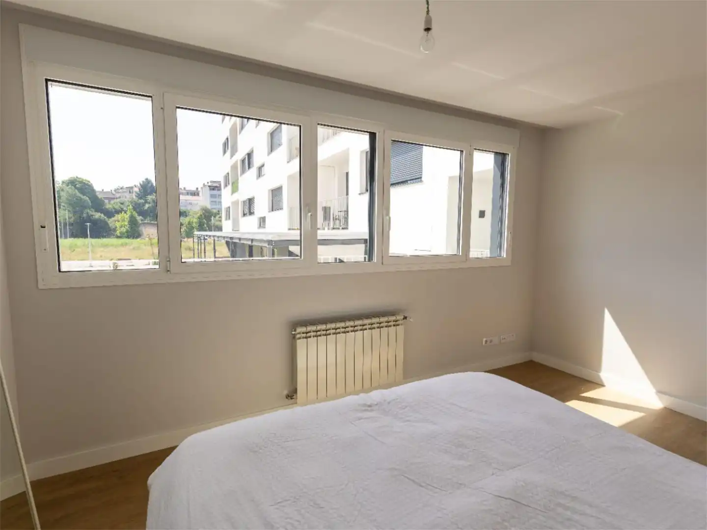 Apartamento de alquiler en Rúa Vasquida García, 7, Zona de Plaza de Barcelos Habitación de Apartamento de alquiler en Pontevedra Capital con Calefacción, Terraza y Amueblado