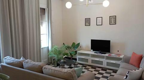 Foto 2 de Piso de alquiler en Calle Martín Villa, 11f, Alfalfa - Santa Cruz,  Sevilla Capital