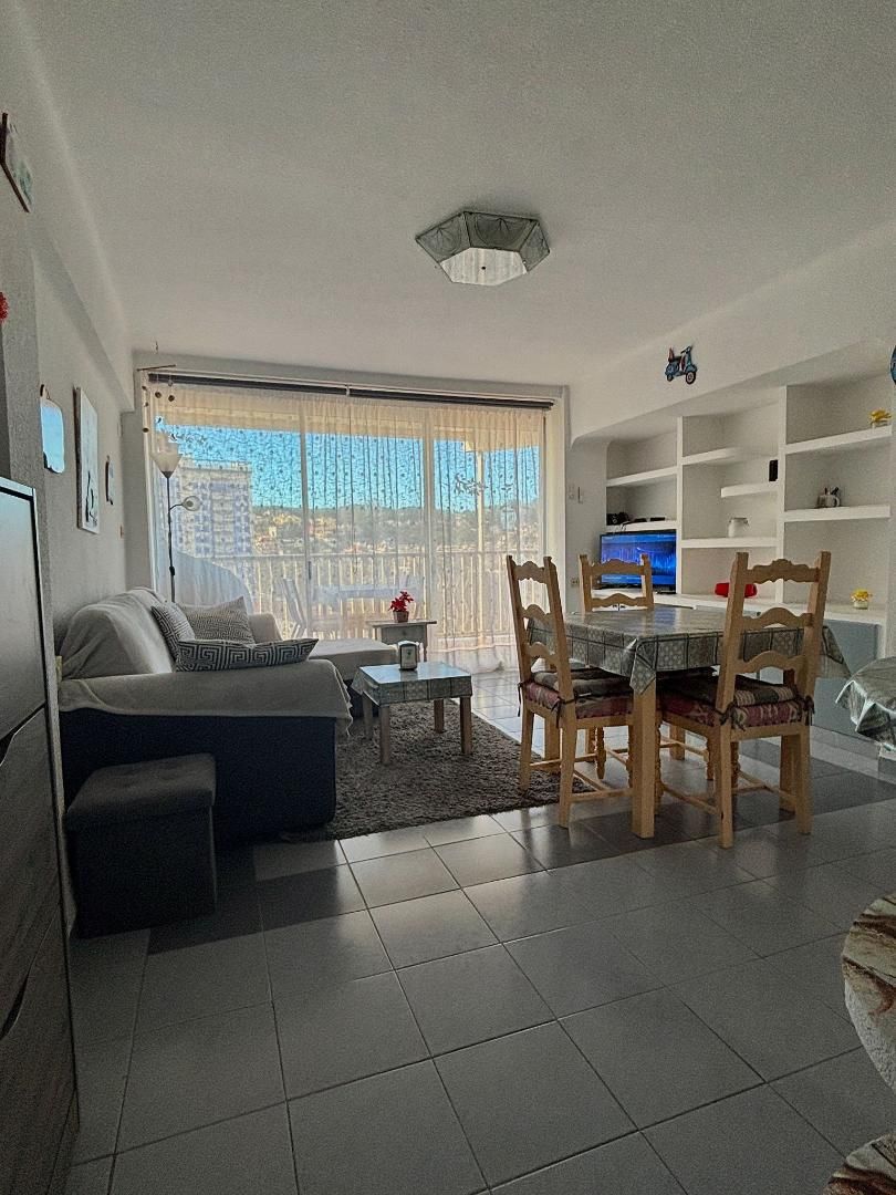 Flat for sale in Avenida Columbretes, 5, Playa de la Concha Living room of Flat for sale in Oropesa del Mar / Orpesa with Air Conditioner, Private garden and Terrace