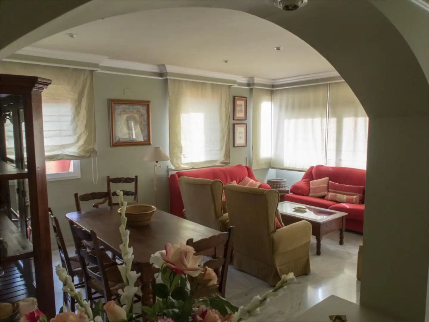 Piso en venta en Avenida de Italia, 15, El Cano - Los Bermejales Sala de estar de Piso en venta en Sevilla con Aire acondicionado, Calefacción y Jardín privado