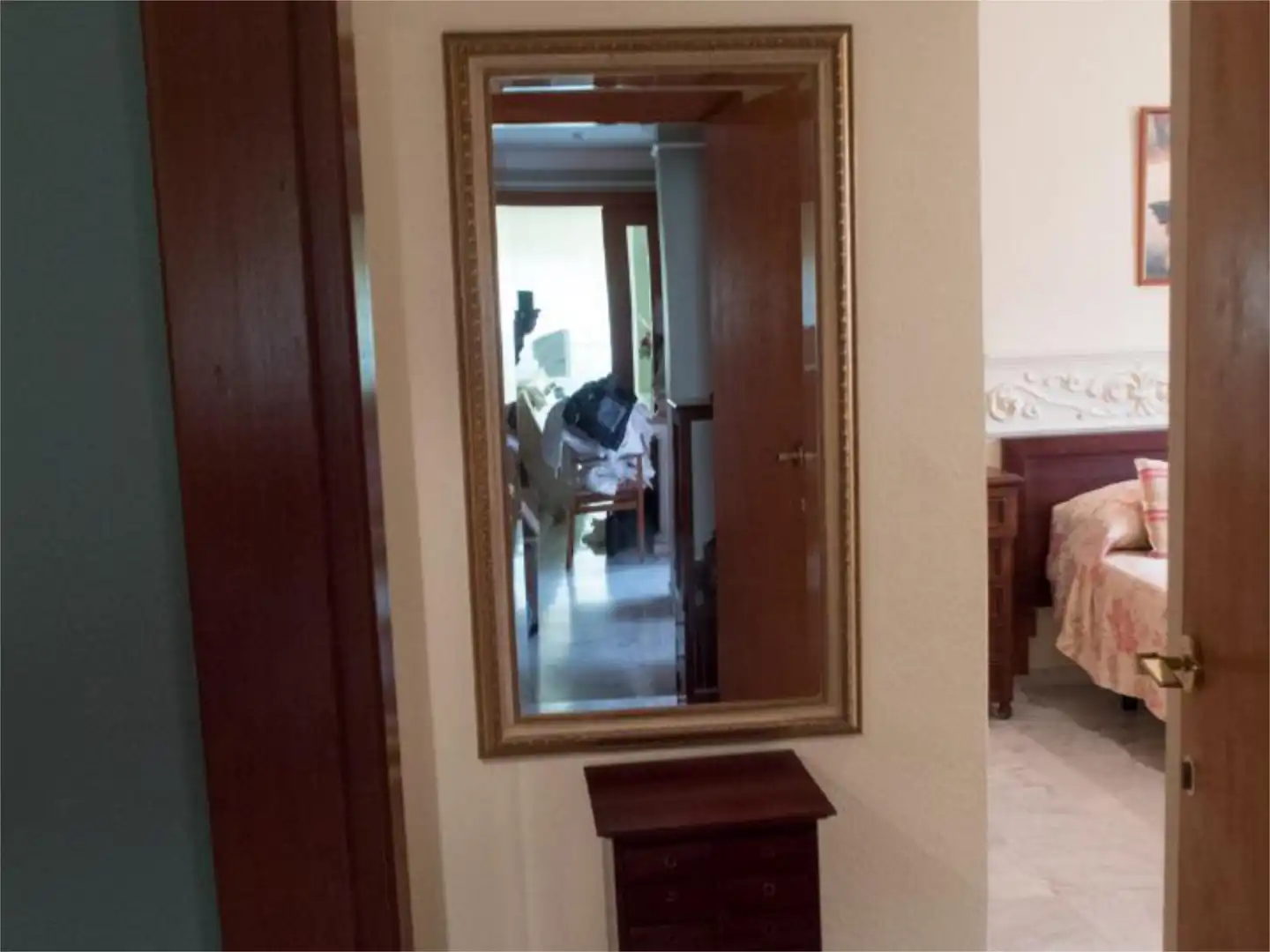 Piso en venta en Avenida de Italia, 15, El Cano - Los Bermejales Piso en venta en Sevilla con Aire acondicionado, Calefacción y Jardín privado